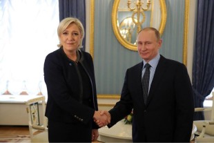 Marine Le Pen e Vladimir Putin
