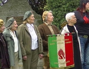 L'ausiliaria Fiorenza ad una manifestazione commemorativa