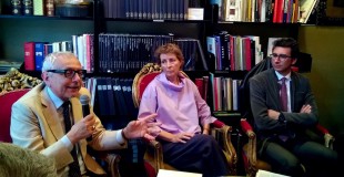 Benedetta Craveri in un incontro a Bari con il francescista Fiorentino e l'assessore comunale Silvio Maselli